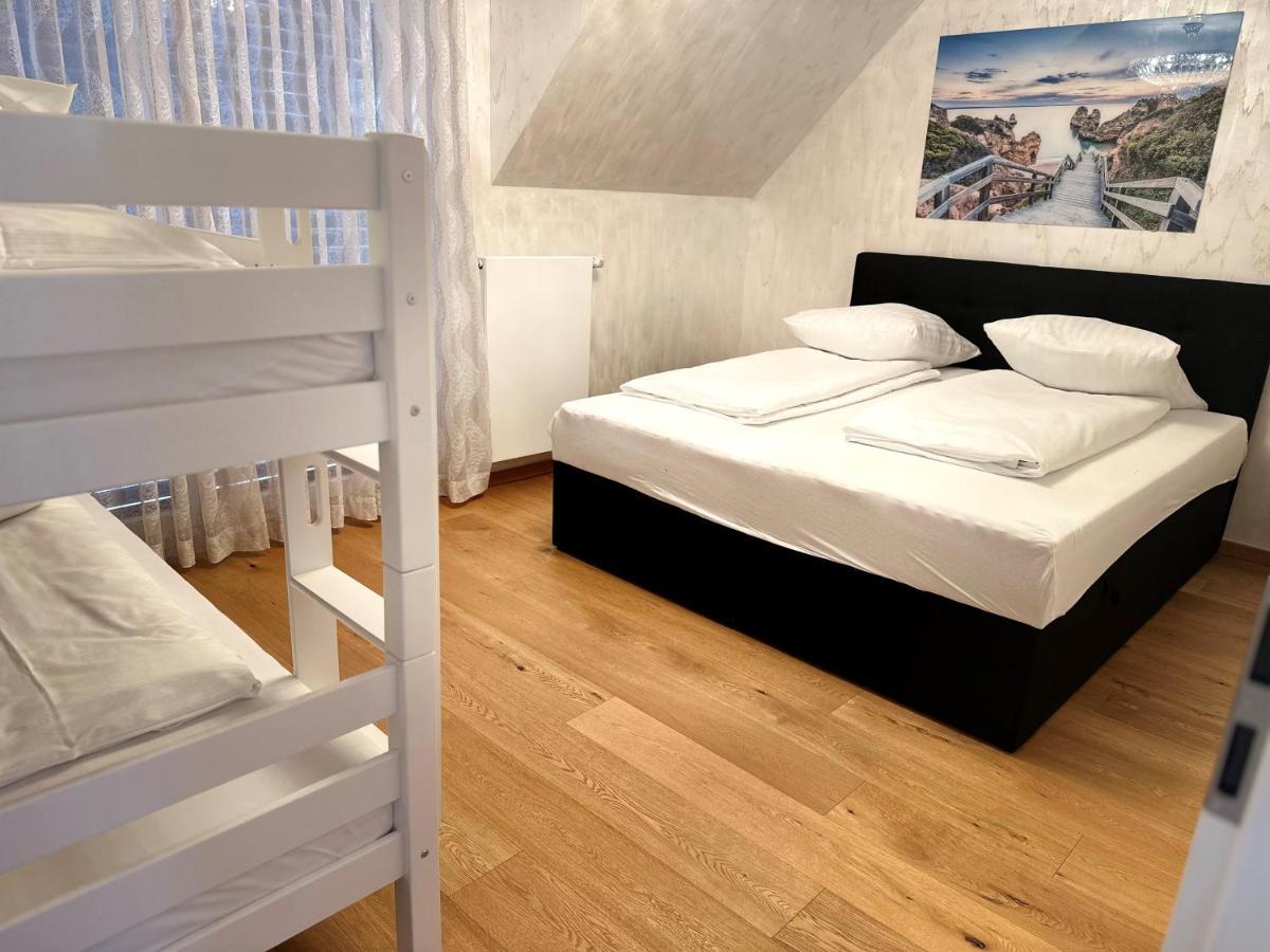 Park Hotel & Gaestehaus Руст Экстерьер фото
