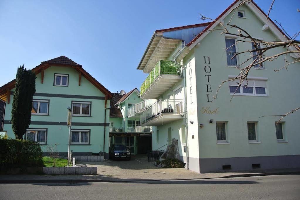 Park Hotel & Gaestehaus Руст Экстерьер фото